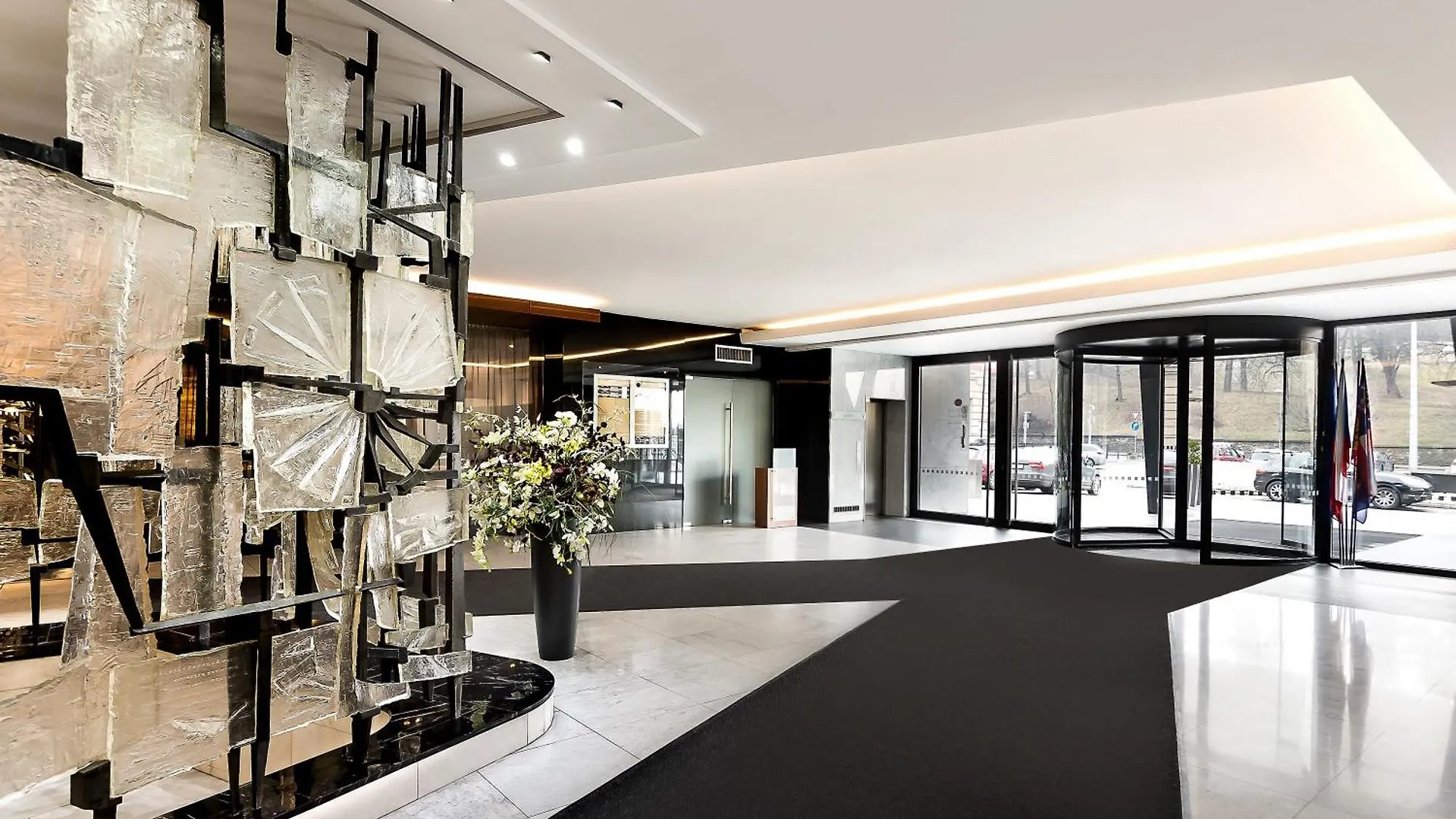 Best Western Premier Hotel International Brünn 4*,