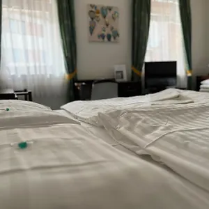 Szálloda Omega